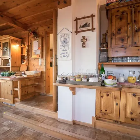 Ruecklhof Guest house